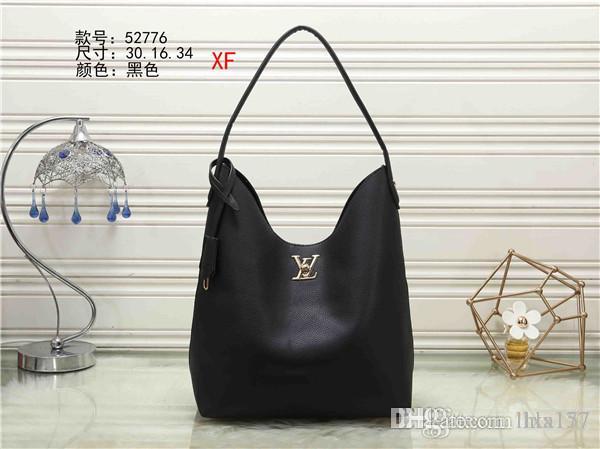 189A 2019 hot new high quality chain shoulder fashion bag casual fashion bag tassel decoration single shoulder handbag134 AA 157 A189
189A 2019 hot new high quality chain shoulder fashion bag casual fashion bag tassel decoration single shoulder handbag134 AA 157 A189