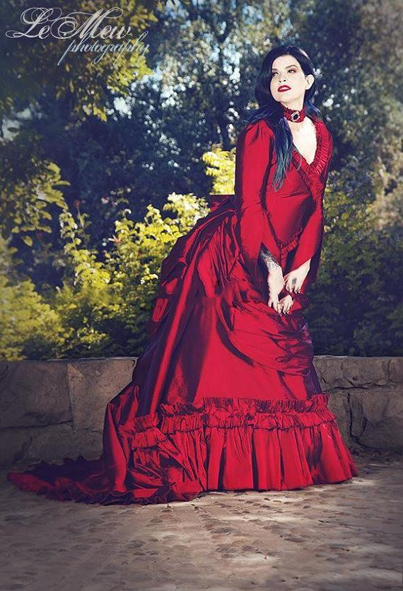 Vintage Mina Dracula Victorian Wedding Dresses Bridal Gowns With Long Sleeve 2022 Gothic Halloween Dark Red Garden Ruched Ruffles Plus Size Bride Dres