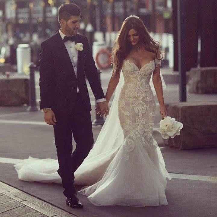 Crochet Lace Mermaid Country Wedding Dresses Off The Shoulders 3d Floral Appliques Backless Fishtail Bridal Gowns Rustic Garden Dress 2019