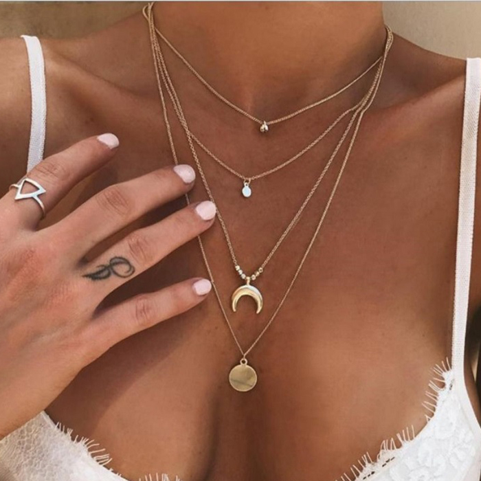 Four layers Multi Layer Necklace metal Bead Disc Moon Ox horn pendant Silver gold color plated women Girls Pary gift, Golden;silver
Four layers Multi Layer Necklace metal Bead Disc Moon Ox horn pendant Silver gold color plated women Girls Pary gift, Golden;silver