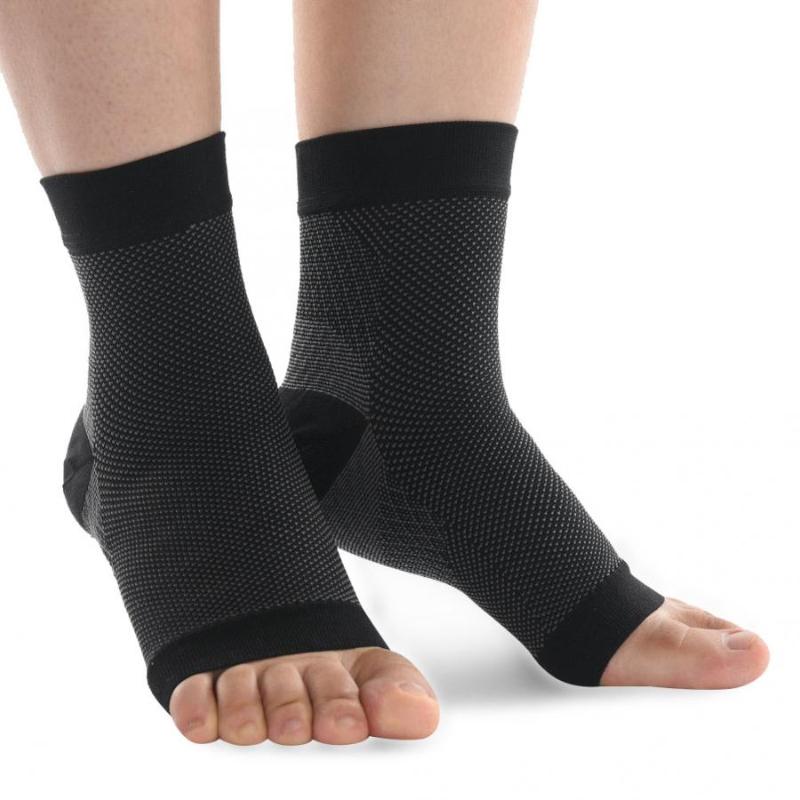 1 Pair Ankle Brace Compression Support Sleeve Elastic Breathable for Recovery Joint Pain Basket Foot Sports Socks, As pic
1 Pair Ankle Brace Compression Support Sleeve Elastic Breathable for Recovery Joint Pain Basket Foot Sports Socks, As pic