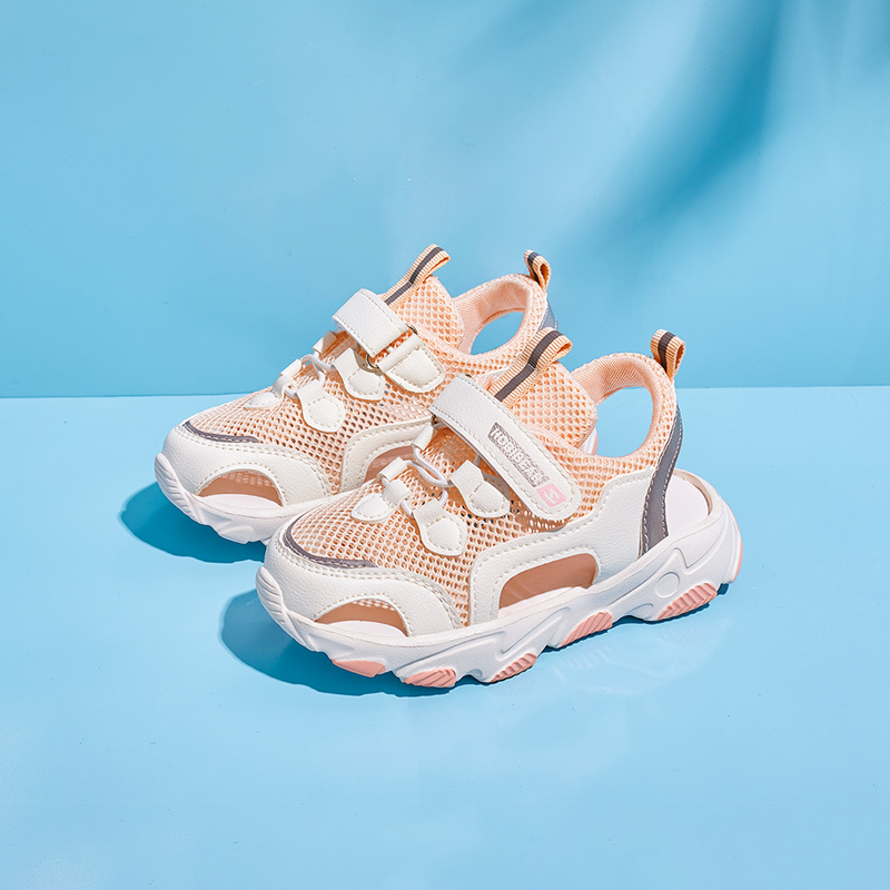 fashion Summer Kids Sandals boys girls Summer Shoes Casual Sport shoes For Boys girls, White 
fashion Summer Kids Sandals boys girls Summer Shoes Casual Sport shoes For Boys girls, White