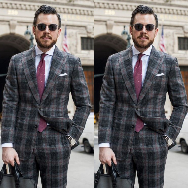 Fashion Groom Wedding Tuxedos Charcoal Plaid Men Pant Suits Two Button Peaked Lapel Groomsmen Formal Blazer