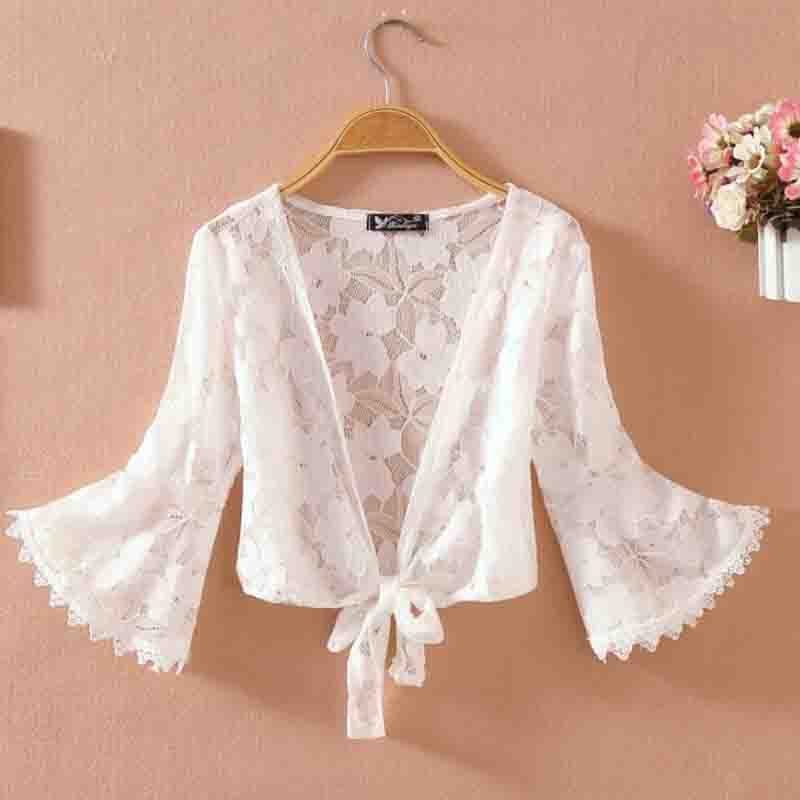 Lace Small Shawl Women 2019 Summer Flare sleeve White Coats Short Hollow Out Cardigan Slim V neck Thin Coat Female Sun Clothes, Beige
Lace Small Shawl Women 2019 Summer Flare sleeve White Coats Short Hollow Out Cardigan Slim V neck Thin Coat Female Sun Clothes, Beige