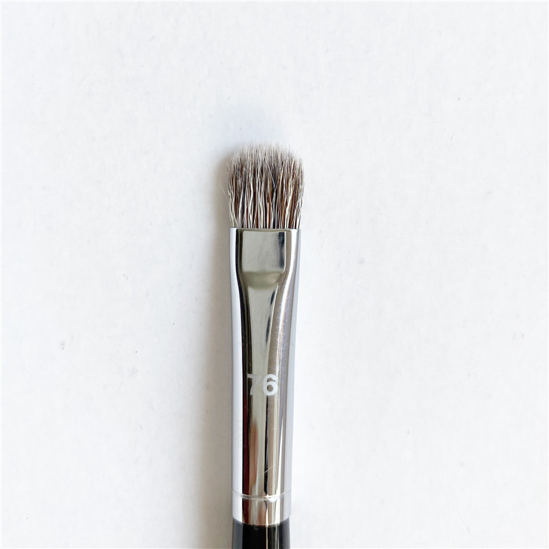 pro flat concealer brush 76 professional precision concealer makeup brush