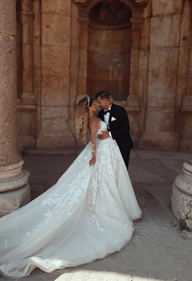 Luxury Arabic Country Wedding Dresses Jewel Neck A Line Sweep Train Long Sleeve Wedding Dress Custom Made Beaded Vestidos De Novia