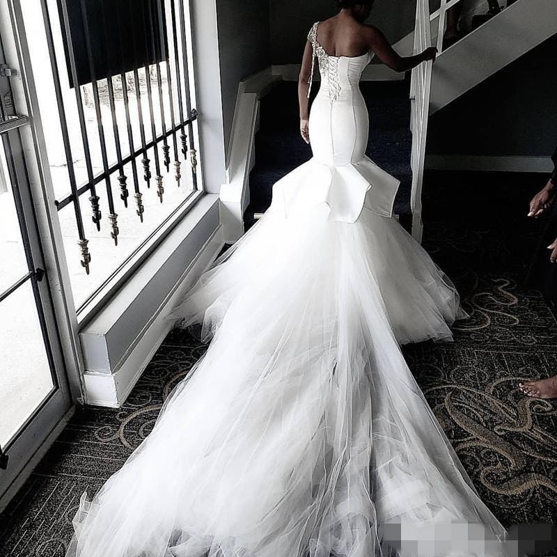 Mermaid Dresses One Shoulder Satin Tulle Cathedral Train Lace Applique Ruffles Custom Made Wedding Bridal Gown