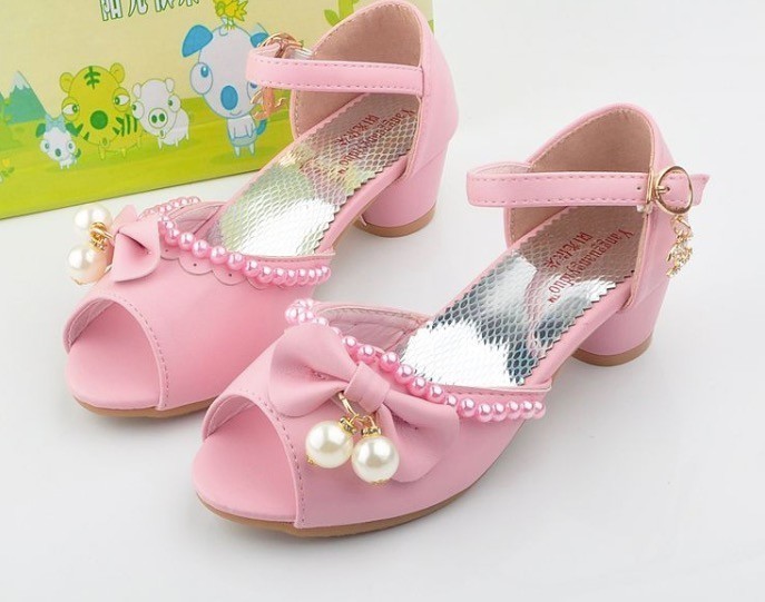 Discount Children Kids Fashion Sandals Wedding Shoes Dress Shoes For Baby Girls Princess Pearl Soft Leather Sandals, A1
Discount Children Kids Fashion Sandals Wedding Shoes Dress Shoes For Baby Girls Princess Pearl Soft Leather Sandals, A1