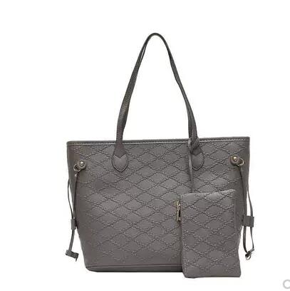 Casual Bags Women Shoulder Bags embossed PU Leather Womens Bag Designer Female Handbags Messenger Bags with Walle, Tassels
Casual Bags Women Shoulder Bags embossed PU Leather Womens Bag Designer Female Handbags Messenger Bags with Walle, Tassels