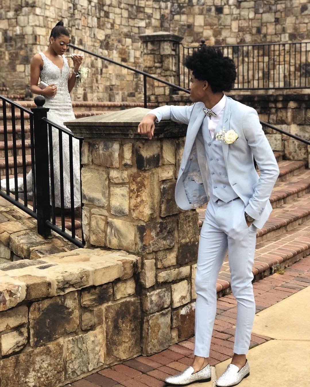 Handsome Light Sky Blue Mens Prom Suits Peaked Lapel Wedding Suits For Men Tuxedos Three Pieces Slim Fit Blazers Jacket + Pants + Vest