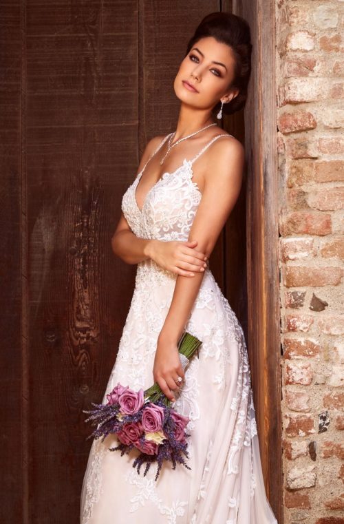 kitty chen a line wedding dresses spaghetti neck backless elegant lace appliqued bridal gowns sweep train tulle beach wedding dress