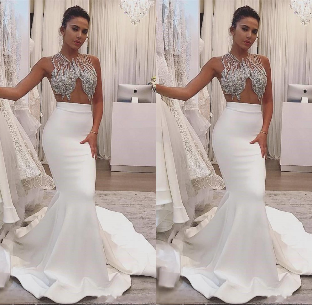 2020 New Hot Sexy Mermaid Prom Dresses Illusion Neck Crystal Beading Backless White Satin Evening Dress Wear Party Pageant Formal Gowns, Silver
2020 New Hot Sexy Mermaid Prom Dresses Illusion Neck Crystal Beading Backless White Satin Evening Dress Wear Party Pageant Formal Gowns, Silver