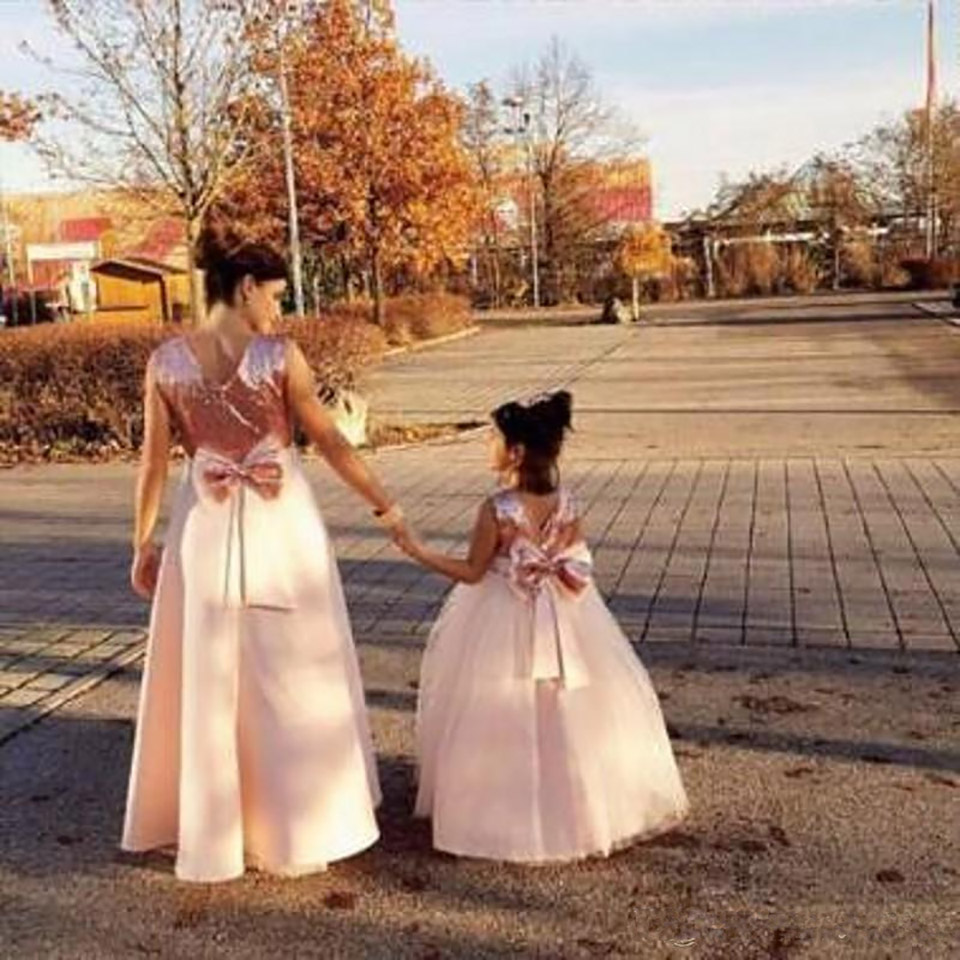 Cute Flower Girl Dress Sleeveless Fluffy Tulle Sequin Beauty pageant Little Gilrs First Holy Communion Prom Dresses
