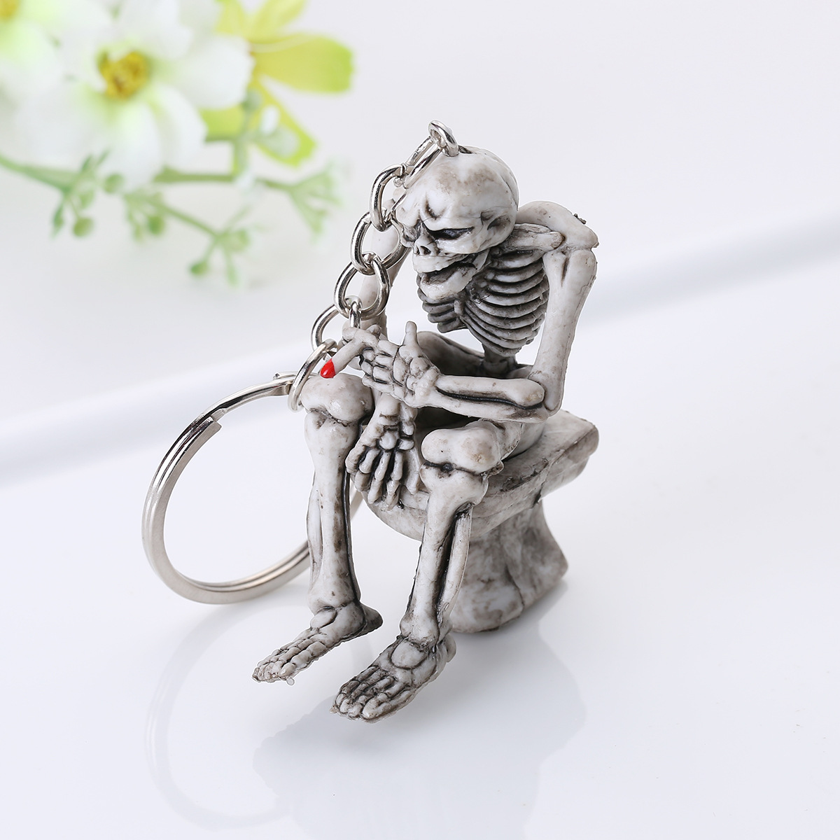 2019 Bluelans Fashion Creative Skull Toilet Purse Bag Rubber Keychain Gift Keyring Key Chain On Commode Rubber Keyring Charms Car Keyfob