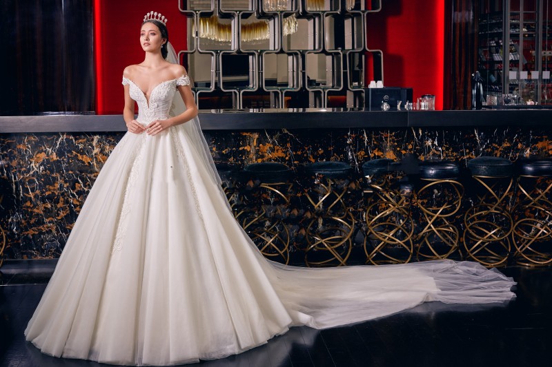 bohemian beach wedding dresses lace appliqued beads off the shoulder bridal gowns boho tulle a line wedding dress robe de mariee