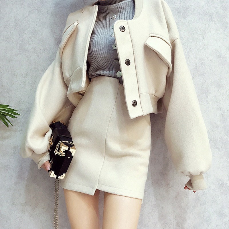 2019 Women Skirt Suits Baseball Batwing Sleeve Tops Short Coats Loose Blazer Jackets Skirts Two Pieces Set Lady Female CC162, Beige
2019 Women Skirt Suits Baseball Batwing Sleeve Tops Short Coats Loose Blazer Jackets Skirts Two Pieces Set Lady Female CC162, Beige