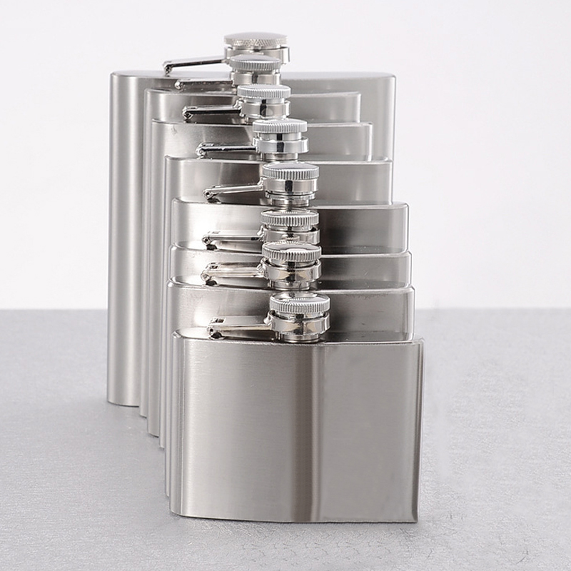 Stainless Steel Pocket Mini Hip Flask Alcohol Whiskey Liquor Screw Cap 4/10/18 OZ Liquor Hip Flasks Outdoor Portable Wine Bottles VF1322
Stainless Steel Pocket Mini Hip Flask Alcohol Whiskey Liquor Screw Cap 4/10/18 OZ Liquor Hip Flasks Outdoor Portable Wine Bottles VF1322