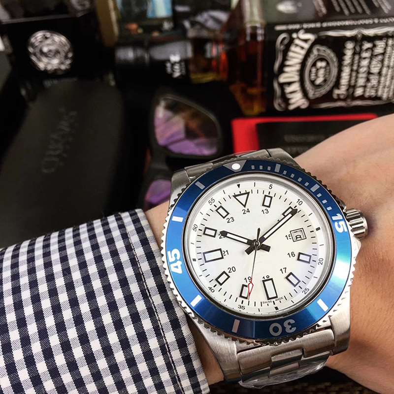 2020 mens watches top quality automatic movement 43MM Stainless steel strap mens watches free shipping orologio di lusso, Green
2020 mens watches top quality automatic movement 43MM Stainless steel strap mens watches free shipping orologio di lusso, Green