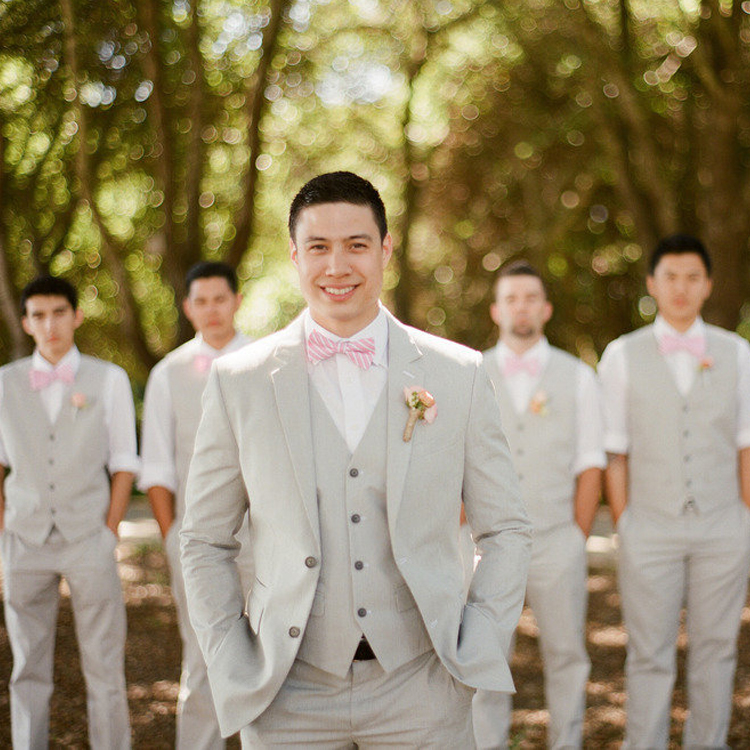 Beige Fashion Groomsmen Wedding Tuxedos Notched Lapel 3 Pieces Mens Pants Suits Slim Fit Groom Formal Wear