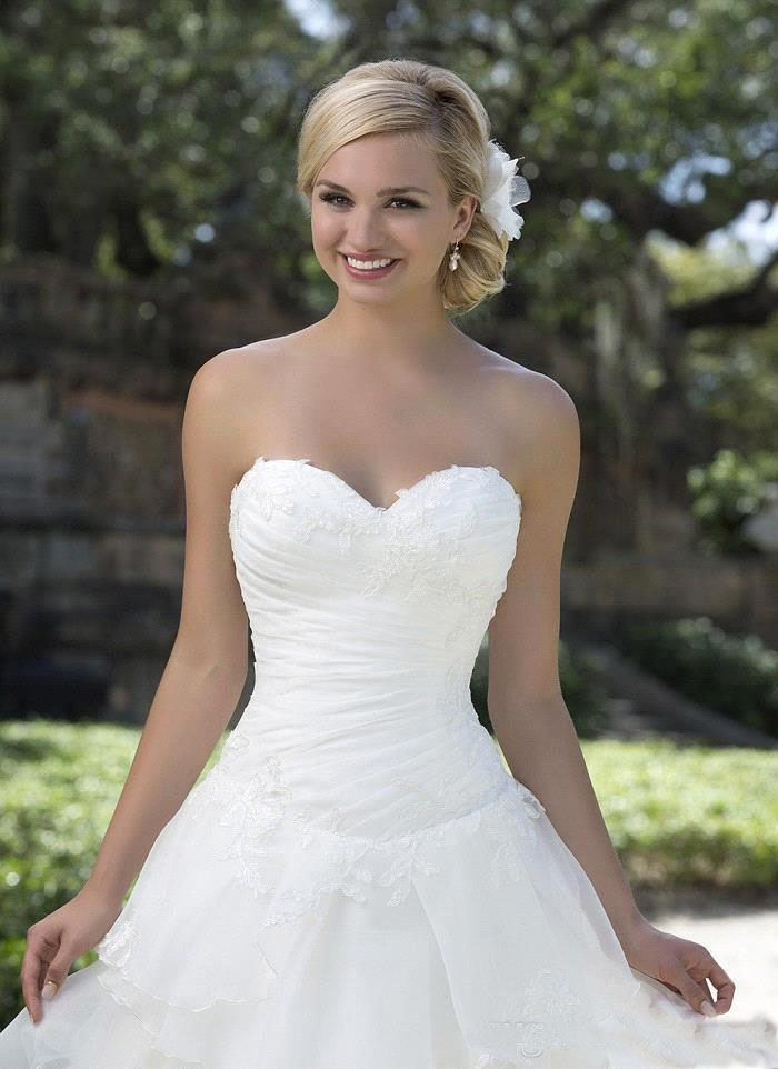 Sleeveless White Organza High Low Country Wedding With Pleated Bodice Corset Tiered Skirt Beach Bridal Dress Gown Plus Size 0521