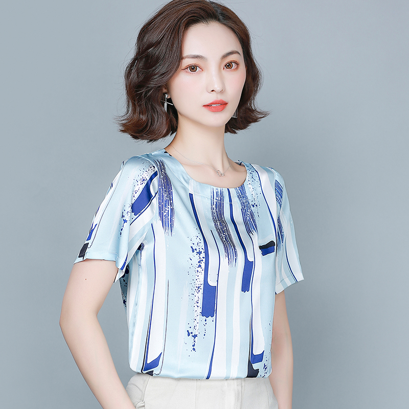 2020 Summer Fashion Women Tops And Blouse Short Sleeve Stripe Print Silk Shirt Casual Lady O-Neck Plus Size ~4XL Clothes Blusas, Blue
2020 Summer Fashion Women Tops And Blouse Short Sleeve Stripe Print Silk Shirt Casual Lady O-Neck Plus Size ~4XL Clothes Blusas, Blue