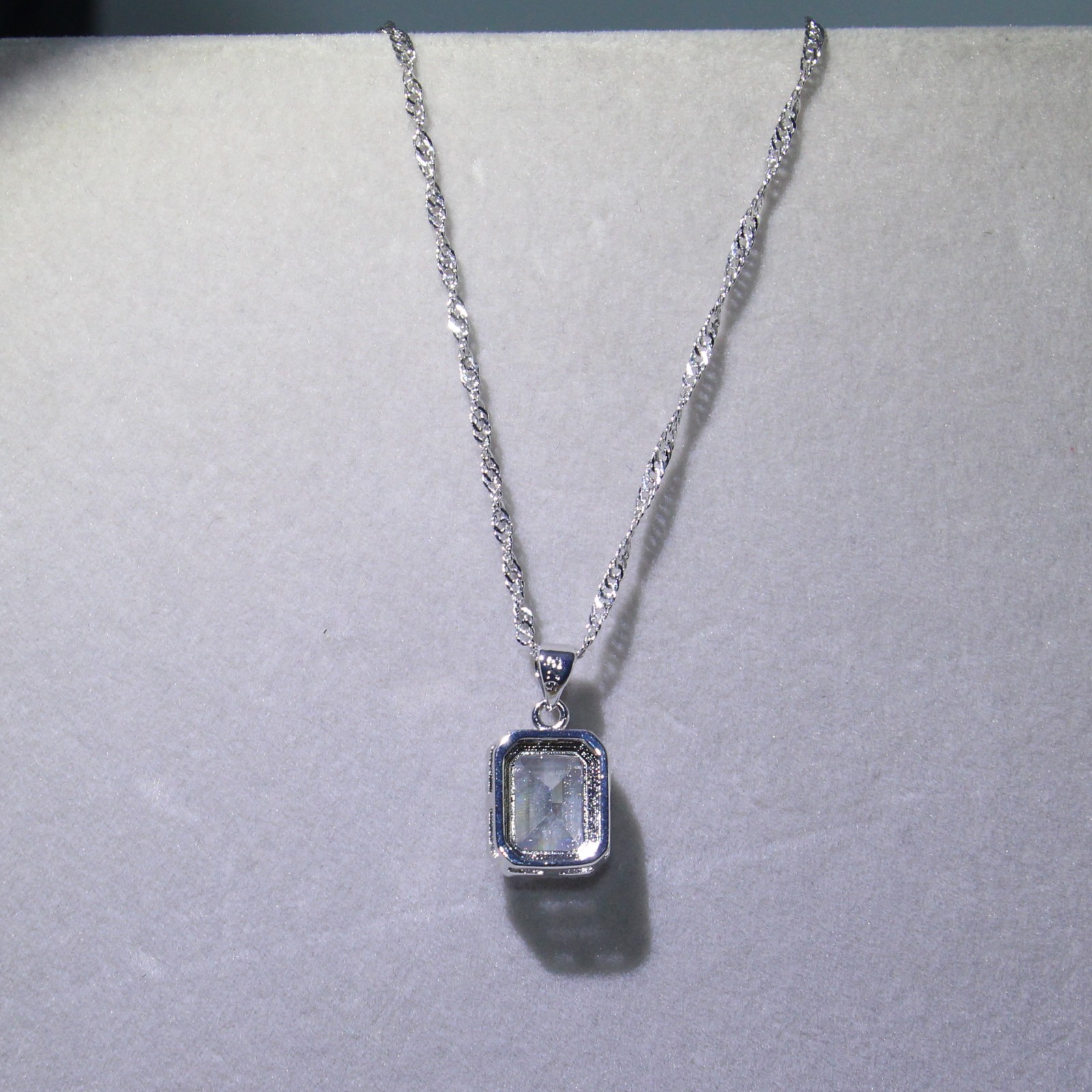 White Topaz Princess Cut Vintage Sterg Sier Wedding Necklace for Women