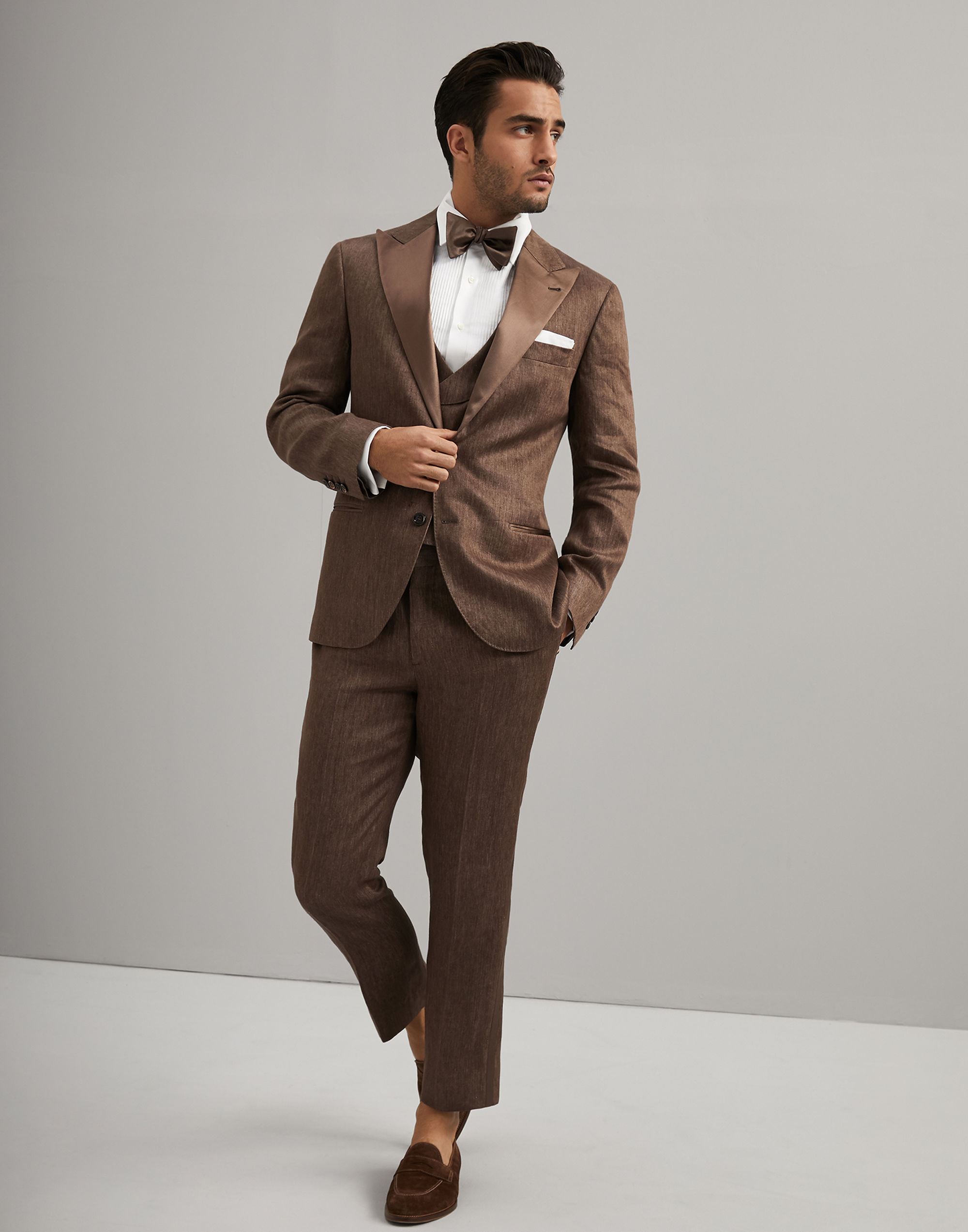 Brown Groom Tuxedos Mens Wedding Satin Peaked Lapel Pants Suits Best Men Jacket Blazer Prom/Dinner 2 Pieces (Jacket+Pants)