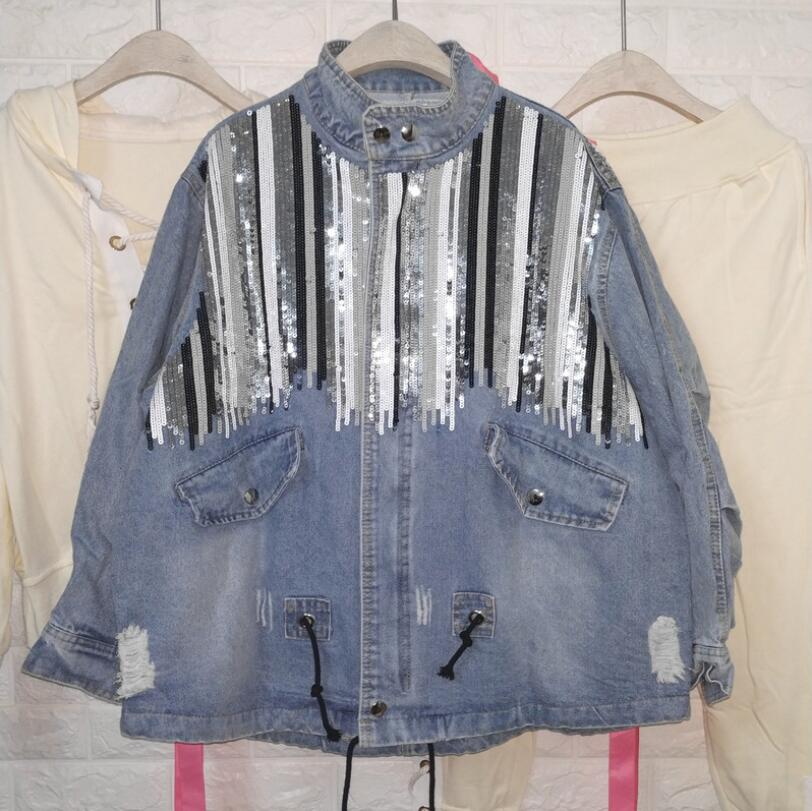 Wholesale-New Sequined denim women's jacket 2019 autumn Female wear loose heavy industry sequins retro pull rope worn jeans jacket outwear, Black;brown
Wholesale-New Sequined denim women's jacket 2019 autumn Female wear loose heavy industry sequins retro pull rope worn jeans jacket outwear, Black;brown