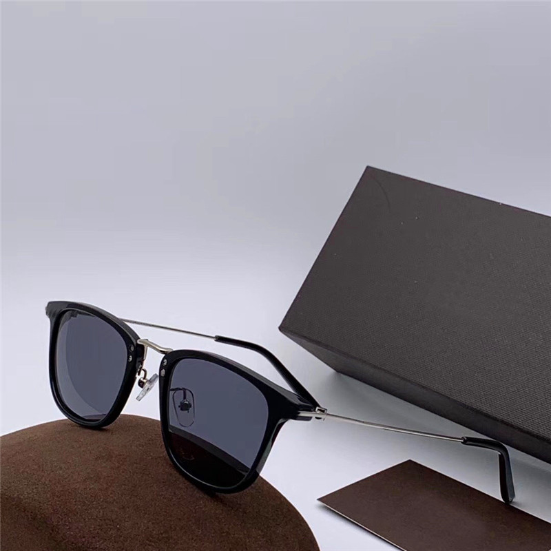 Wholesale-Simple fashion style square frame design men and women with sunglasses outdoor anti - UV protection eyewear with original box 0672
Wholesale-Simple fashion style square frame design men and women with sunglasses outdoor anti - UV protection eyewear with original box 0672