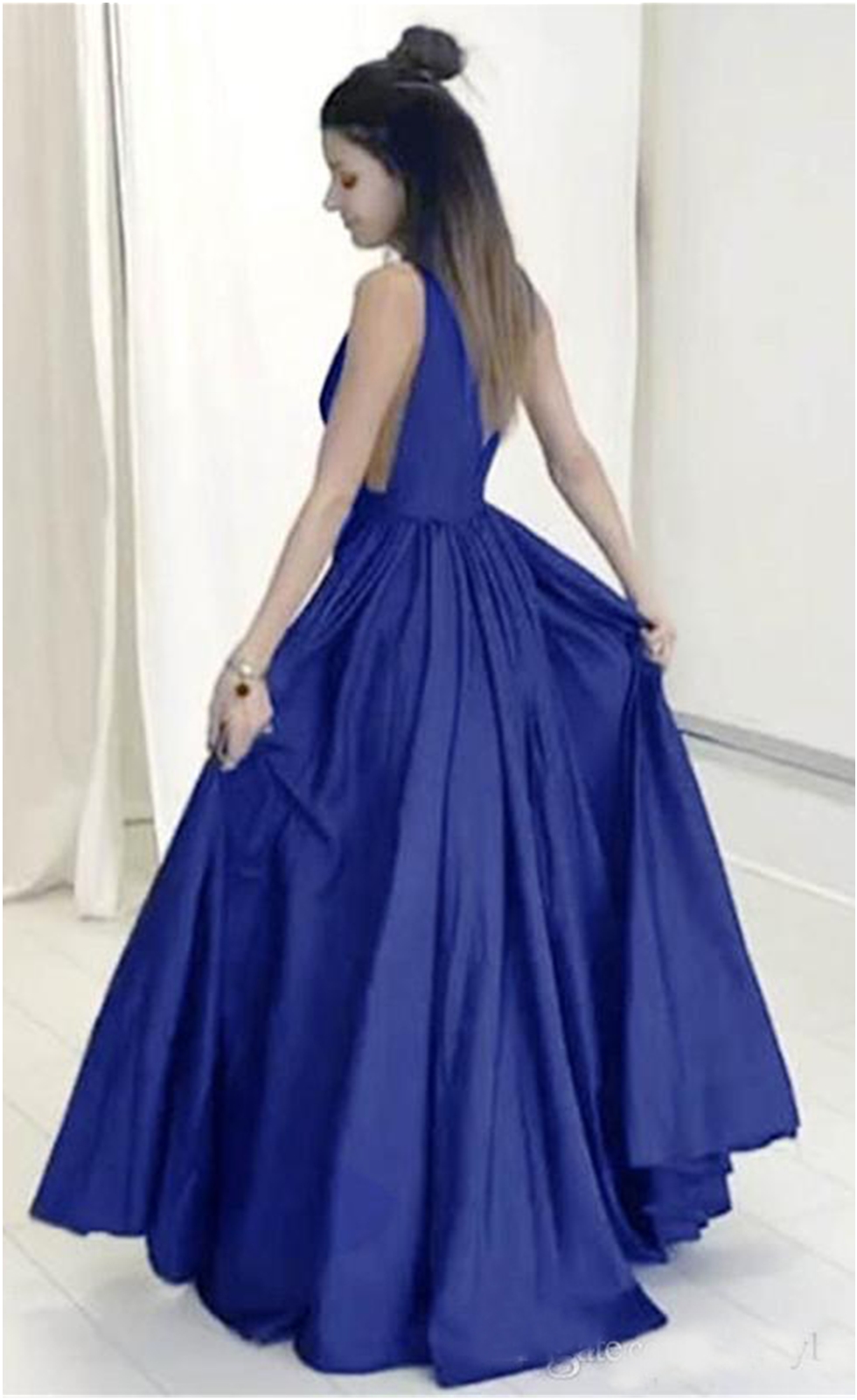 Royal Blue Taffeta Prom Dress with Ruched Bodice Evening Dress with Pocket Open Back Formal Dress A-Line Deep V-Neck Sweep Train