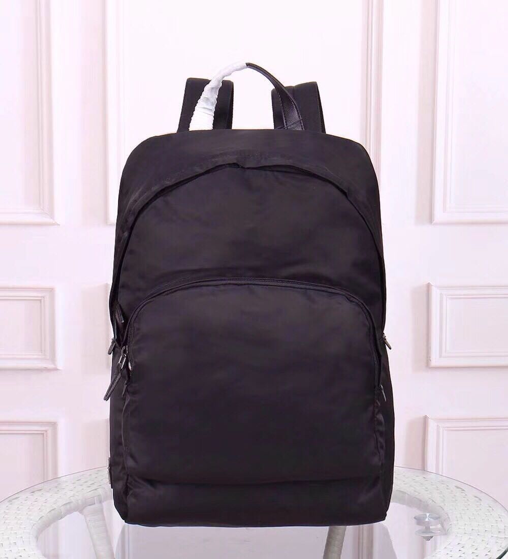 Wholesale Men's Waterproof Nylon Large Capacity Backpack Oxford Men's Notebook Backpack Fashion Lightweight Travel School Bag Large Capacity, Black
Wholesale Men's Waterproof Nylon Large Capacity Backpack Oxford Men's Notebook Backpack Fashion Lightweight Travel School Bag Large Capacity, Black