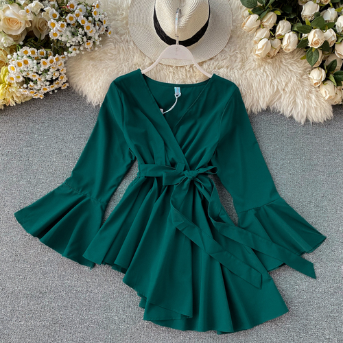 Slim Waist Lace Up Irregular Temperament Blouse V Neck Flare Long Sleeve Ruffles Blusas Autumn Spring New Shirt, Yellow
Slim Waist Lace Up Irregular Temperament Blouse V Neck Flare Long Sleeve Ruffles Blusas Autumn Spring New Shirt, Yellow