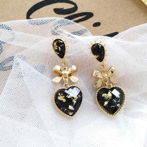 Wholesale-earrings Joker exquisite and elegant metal texture ladies earrings For party and important occasion earrings
Wholesale-earrings Joker exquisite and elegant metal texture ladies earrings For party and important occasion earrings