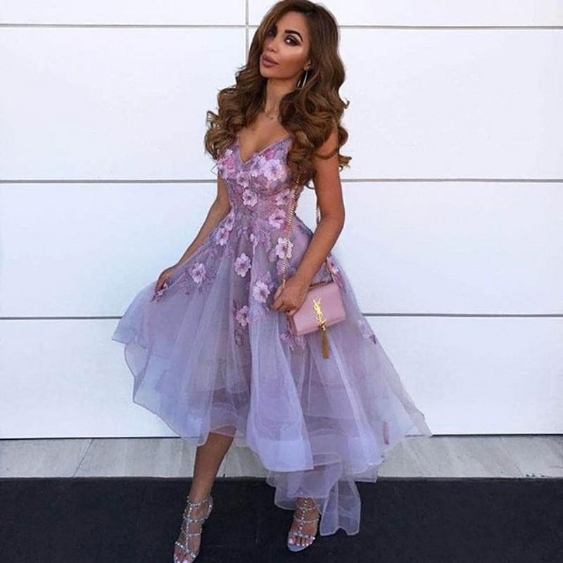 

Lavender V Neck Tulle A Line Homecoming Dresses 2020 Arabic Lace Applique High Low Princess Short Prom Party Graduation Cocktail Dresses, Purple