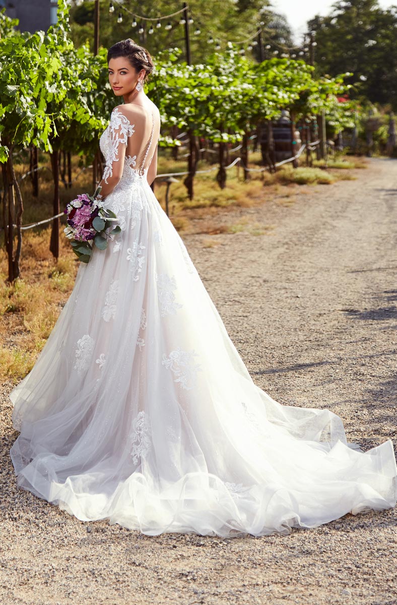 Line Amazing A Lace Beach Wedding Dresses Sheer Bateau Neck Appliqued Bridal Gowns With Long Sleeves Sweep Train Tulle Robe De Marie ppliqued