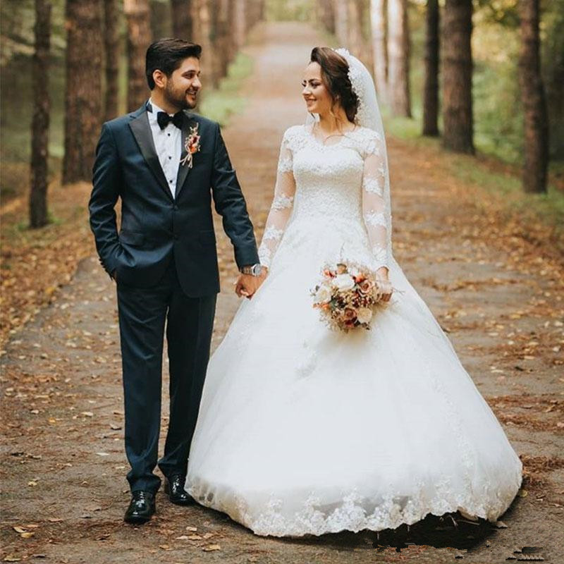 Elegant Ivory Long Sleeves Wedding Dresses 2019 Sweep Train Zipper Back Bridal Gowns Appliques Beaded Custom Made Vestidos De Mariage 76
Elegant Ivory Long Sleeves Wedding Dresses 2019 Sweep Train Zipper Back Bridal Gowns Appliques Beaded Custom Made Vestidos De Mariage 76