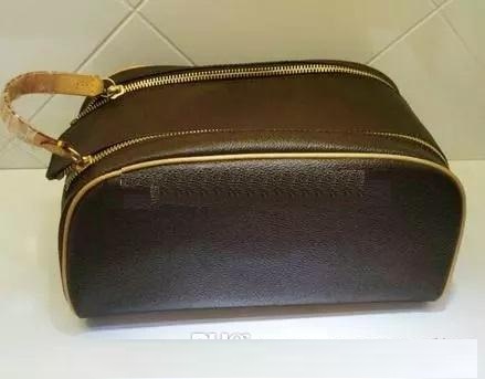 Women cosmetic bag large capacity travelling famous designer classical men toiletry bags make up wash bag toilet, With logo
Women cosmetic bag large capacity travelling famous designer classical men toiletry bags make up wash bag toilet, With logo