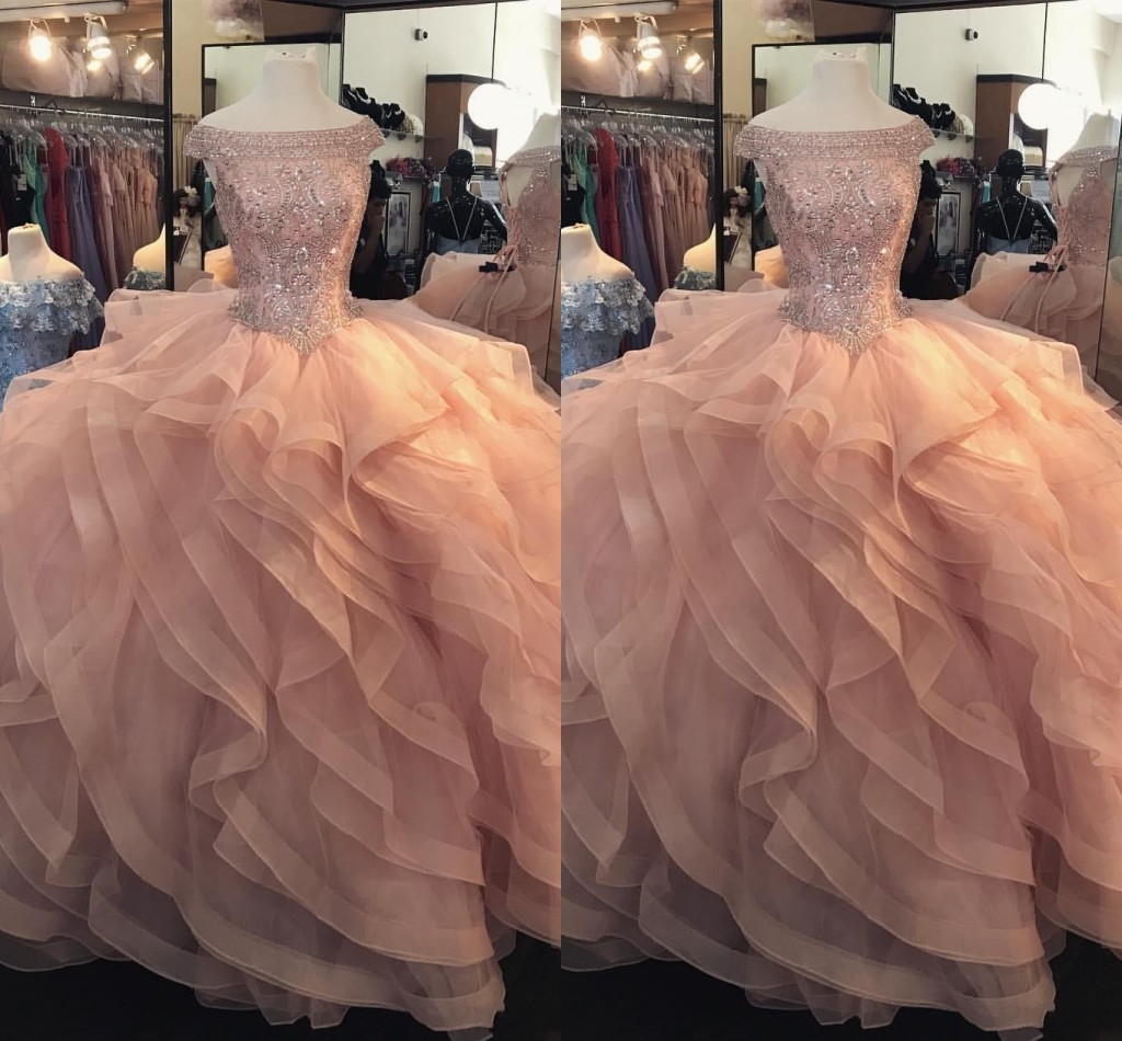 Peach Off Shoulder Ball Gown Quinceanera Dresses Crystal Beaded Tiered Ruffles Puffy Tulle Plus Size Sweet 16 Long Party Prom Evening Gowns