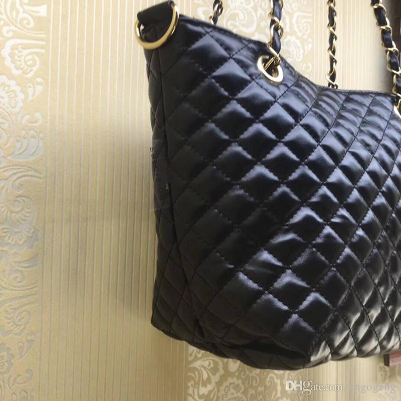 Classic quilted chain bag 2 strap shoulder fashion bag PU 2 color logo pattern shopping case
Classic quilted chain bag 2 strap shoulder fashion bag PU 2 color logo pattern shopping case
