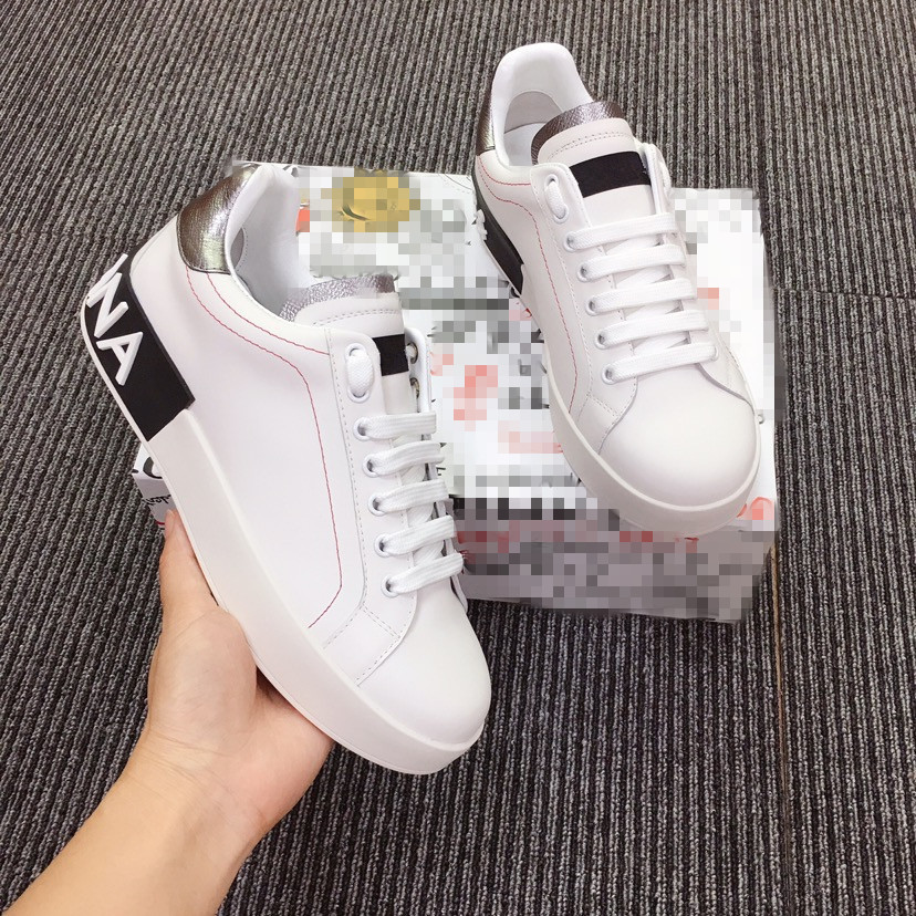 2021 Designer Luxury Women Sandals Sandal Kitten Heel Slippers Classic leather Platform Fashion Casual Shoes Top Quality, 01
2021 Designer Luxury Women Sandals Sandal Kitten Heel Slippers Classic leather Platform Fashion Casual Shoes Top Quality, 01