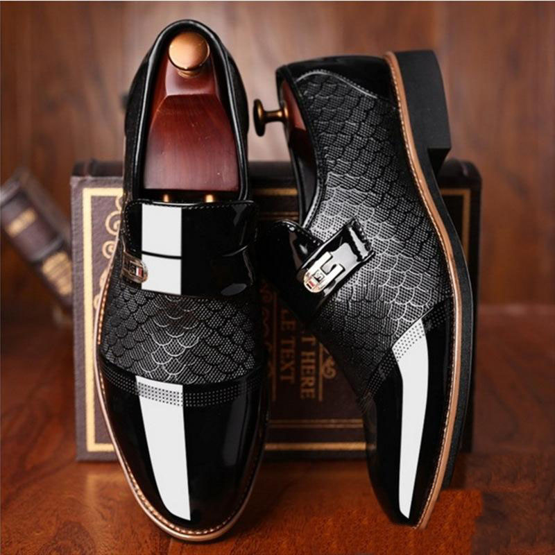New Men Patent Leather Dress Shoes Pointed Toe Slip On Wedding Shoes Oxfords Man Office Suit