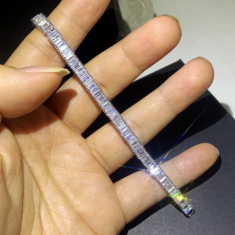 2020 Ins Top Sell Luxury Jewelry 18K White Gold Fill Silver Tennis Bracelet White Topaz CZ Diamond Stack Party Charm Women Wedding Bangle