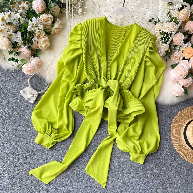 Folds Lantern Sleeve Blouse Women Splicing Pleated Stereo Chiffon Shirt Ladies Blouse Casual Loose Blouses Tops Blusas Girl Lady, Black
Folds Lantern Sleeve Blouse Women Splicing Pleated Stereo Chiffon Shirt Ladies Blouse Casual Loose Blouses Tops Blusas Girl Lady, Black