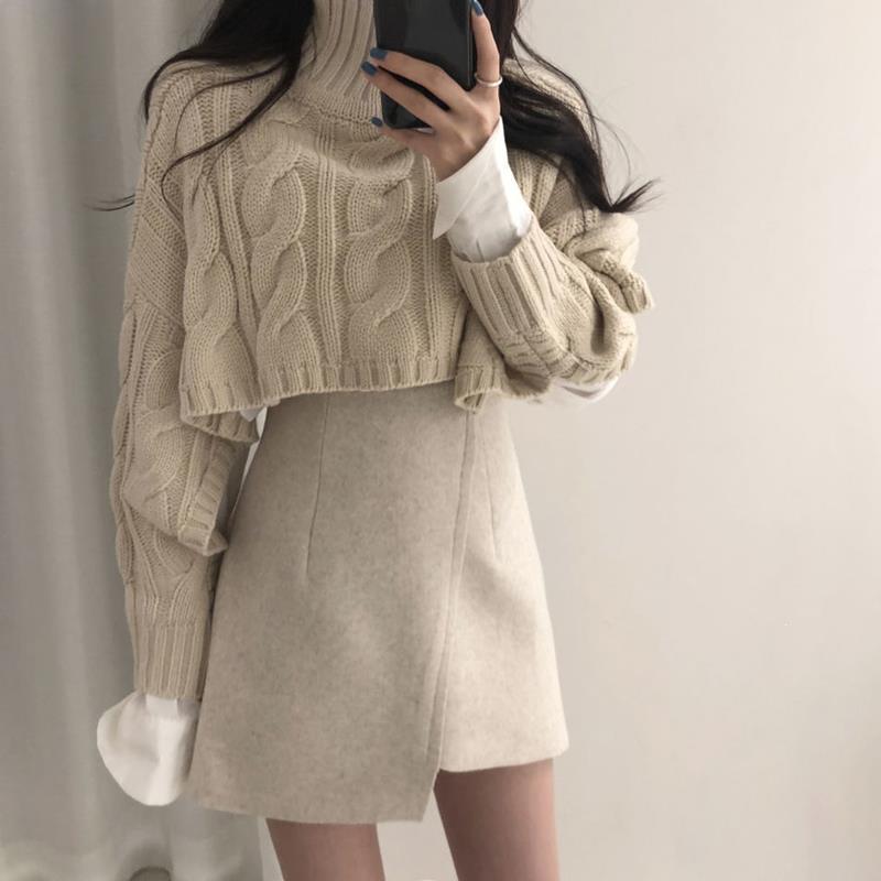 Women Backless Loose Irregular Two Piece Set Shorts Fall Winter Beige Short Turtleneck Twist Pullover And High Waist Skirt
Women Backless Loose Irregular Two Piece Set Shorts Fall Winter Beige Short Turtleneck Twist Pullover And High Waist Skirt