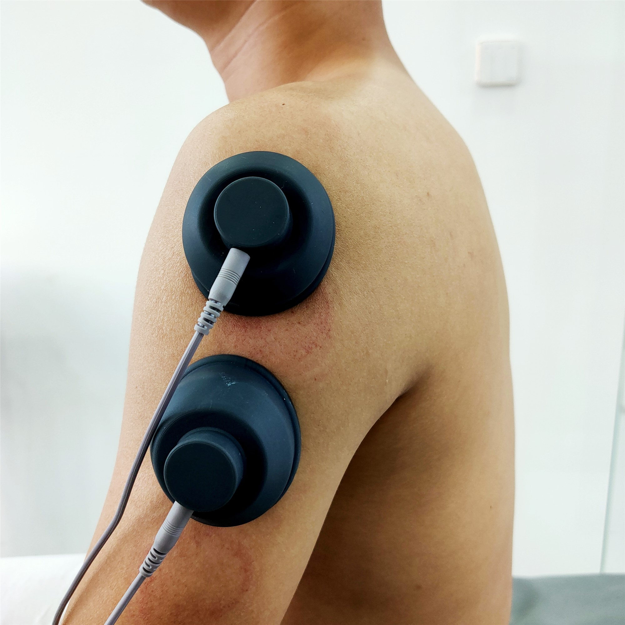 Protable shockwave Low Intensity Shock wave Therapy for Erectile Dysfunction and Physicaly for Body Pain Relif With CE
Protable shockwave Low Intensity Shock wave Therapy for Erectile Dysfunction and Physicaly for Body Pain Relif With CE