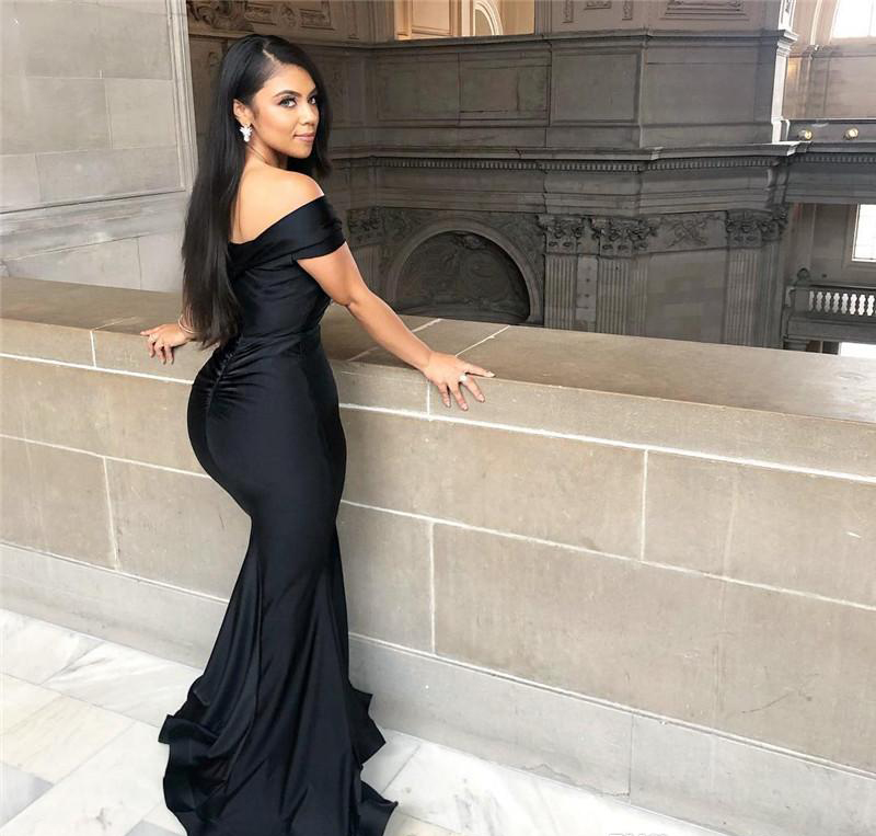 2019 Black Bridesmaid Dress Cheap Off Shoulder Summer Country Garden Formal Wedding Party Guest Maid of Honor Gown Plus Size Custom Made