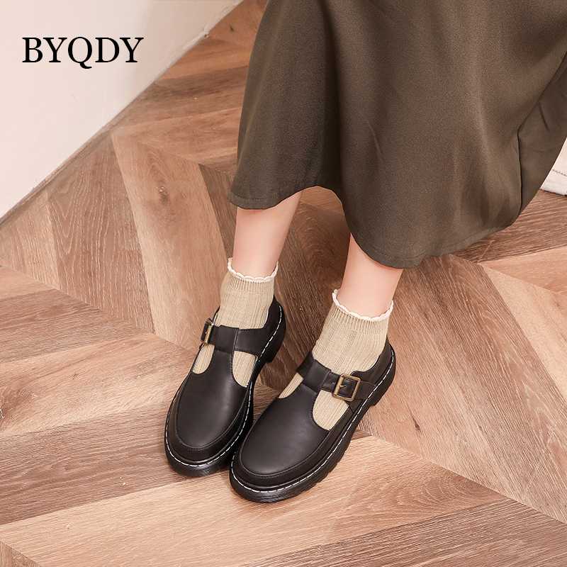BYQDY Lolita Women Pumps Japanese Literary Retro Round Head Mary Janes Shoes Chunky Heels Girlfriend T-Strap Buckle Bullock Shoe, Black shoes
BYQDY Lolita Women Pumps Japanese Literary Retro Round Head Mary Janes Shoes Chunky Heels Girlfriend T-Strap Buckle Bullock Shoe, Black shoes