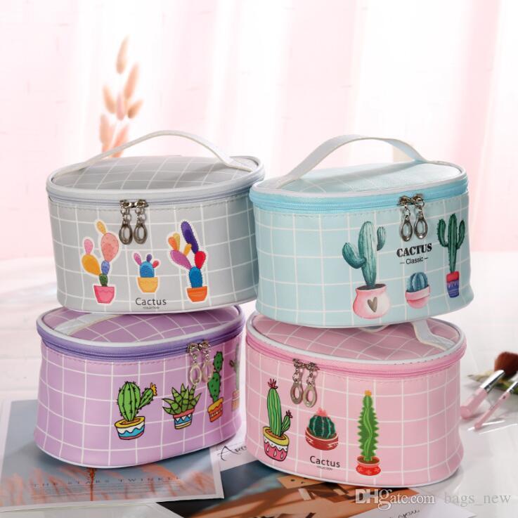 Mode Flamingo Cosmétique Sac Femmes Portable Make Up Sac Voyage Haute Capacité Sac À Main Trousse De Maquillage Trousses De Toilette Necessaire