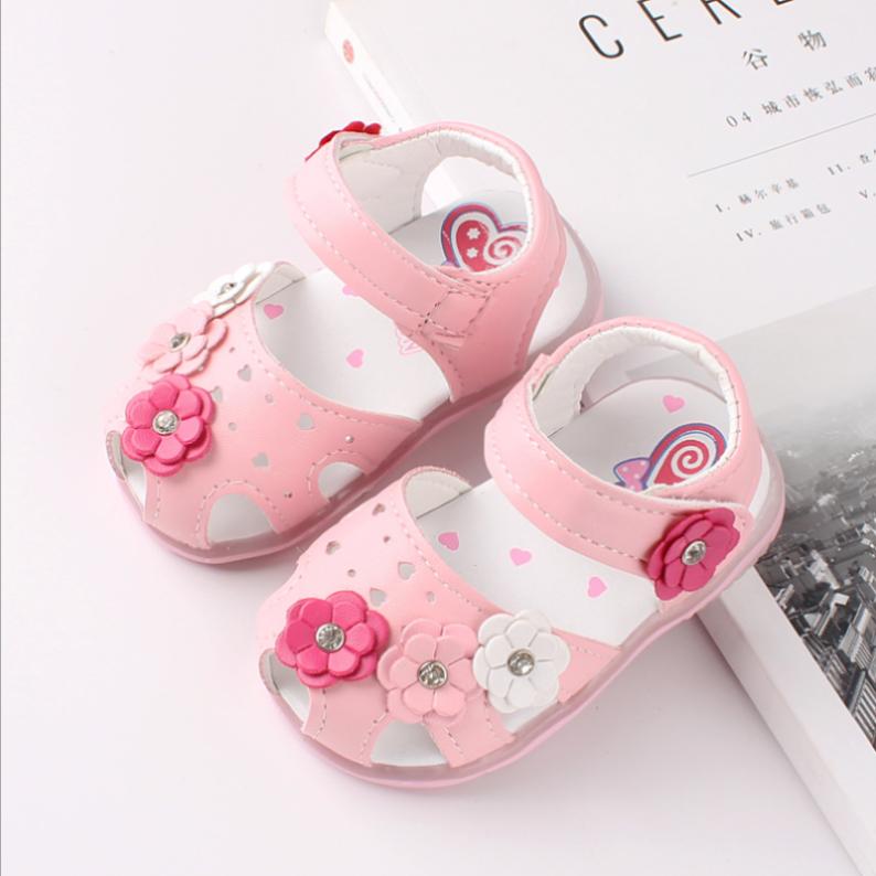 2020 Summer Girls Sandalias Kids Shoes Hot Sale Cute Toddler Girl Sandals Flower Decoration Baby Girl Shoes Kawaii Beach, White
2020 Summer Girls Sandalias Kids Shoes Hot Sale Cute Toddler Girl Sandals Flower Decoration Baby Girl Shoes Kawaii Beach, White