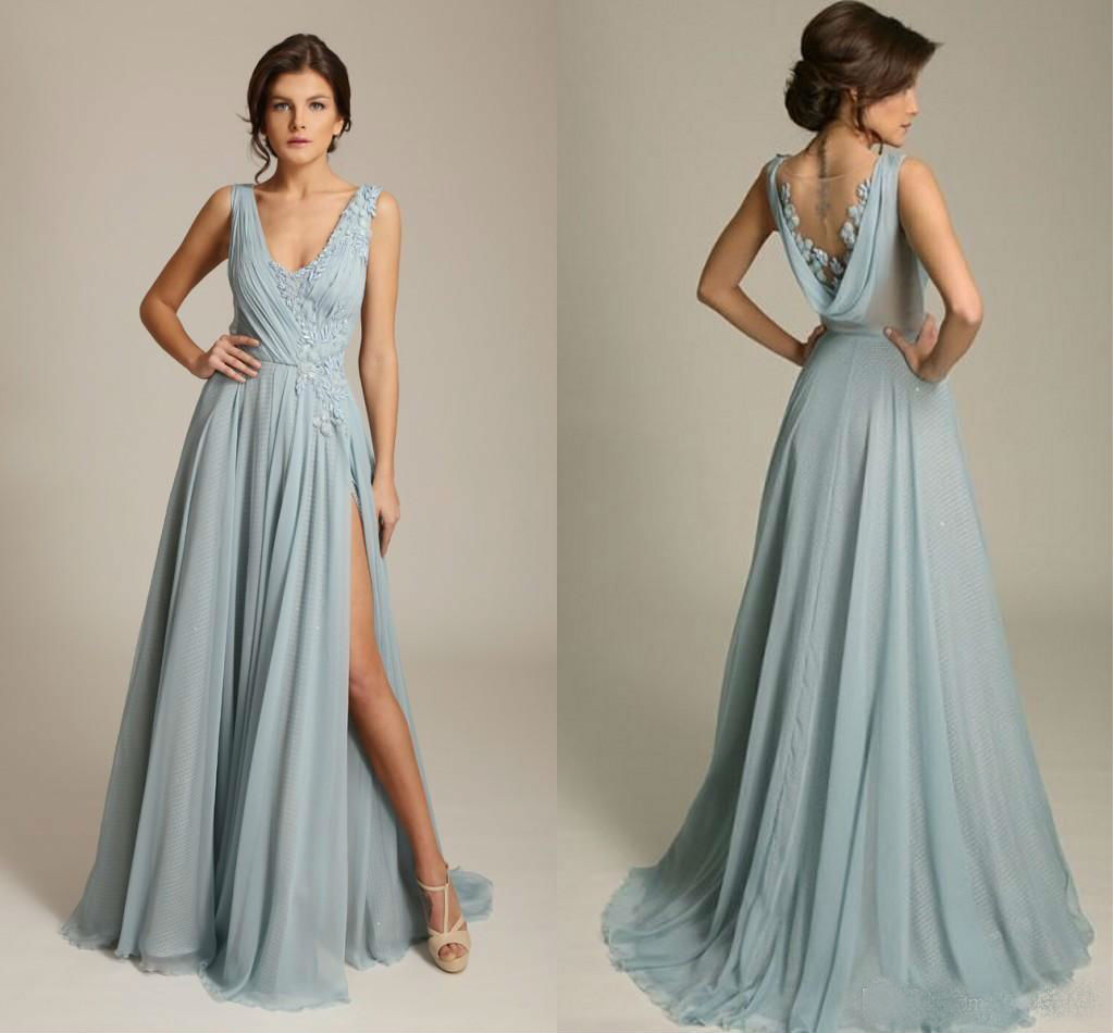 Latest Dusty Blue Bridesmaid Dresses V Neck Sleeveless Appliques Chiffon Draped Back Formal Prom Dresses with Side Split Wedding Party Gowns